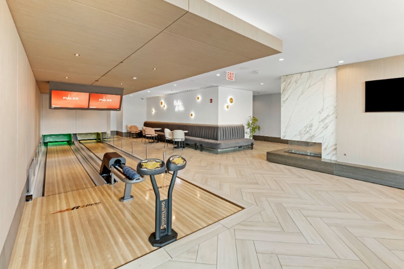 Building Photo - 239 W Hill St