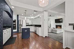 Building Photo - 11130 Touraine Ct