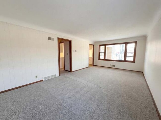 Building Photo - 973 Bidwell St