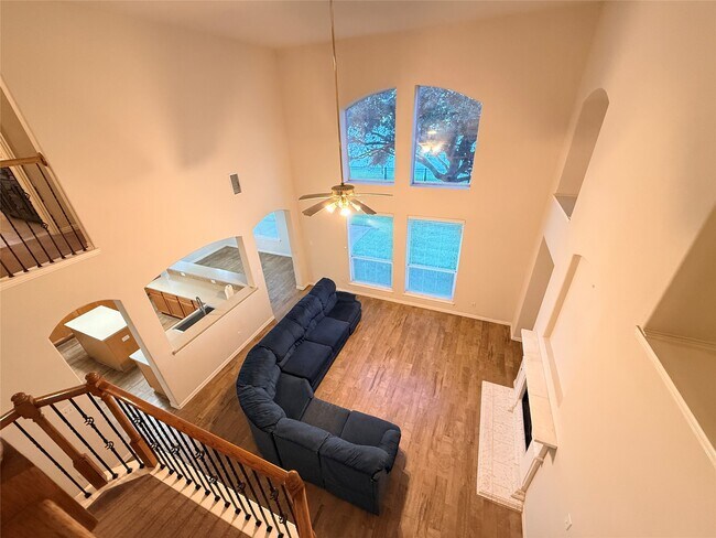 Building Photo - 2144 Brittany Colony Dr