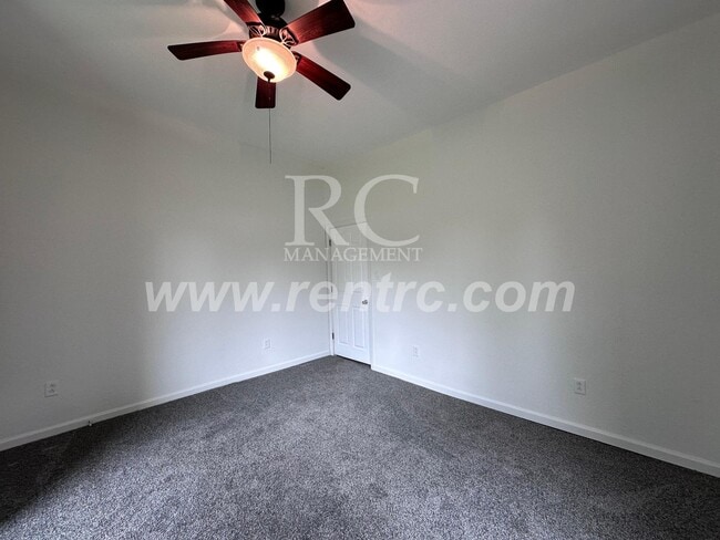 Building Photo - 702 Sandusky-