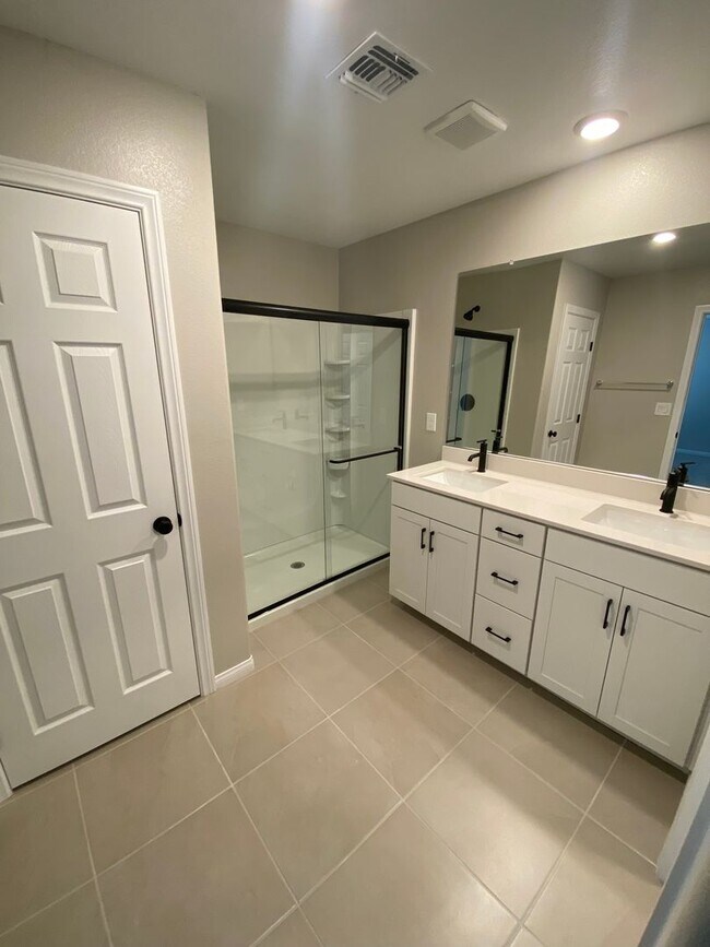 Building Photo - Americana Property Mgmt - 2022 built 4 bedrooms in prime South West Las Vegas