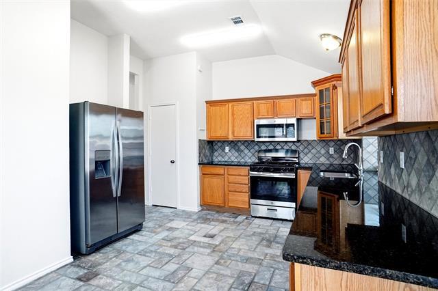 Building Photo - 2084 Sailmaker Ct