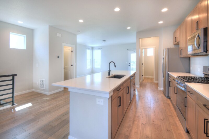 Building Photo - 7376 Cracker Jack Hts