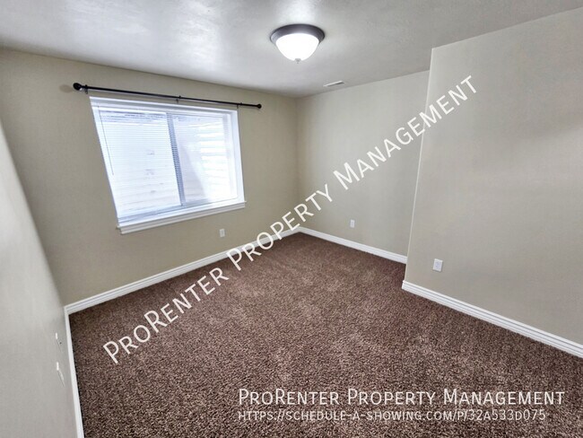 Building Photo - 1911 1485 W