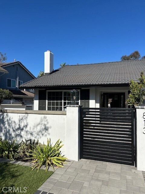 Building Photo - 813 Calle Vallarta