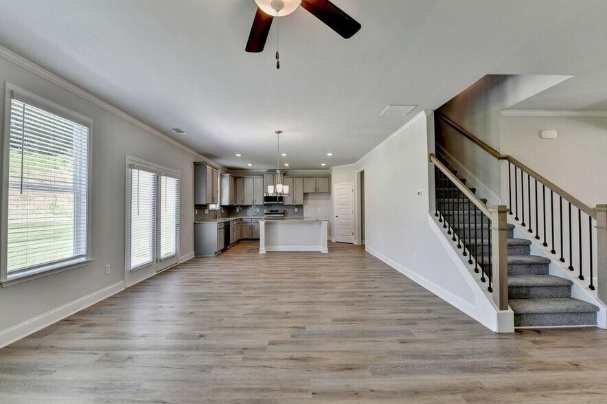 Building Photo - 7309 Yewtree Dr