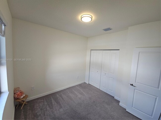 Building Photo - 3310 W 114th Terrace