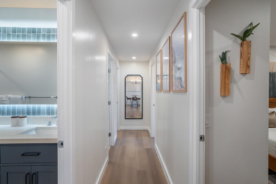 Building Photo - 2464 Prince Edward St