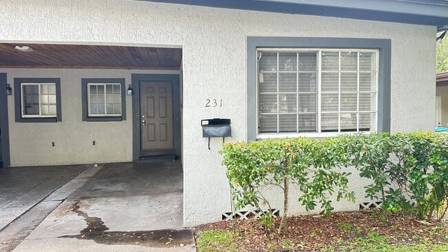 Building Photo - 231 S Summerlin Ave