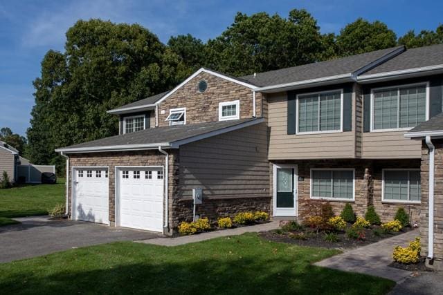 Building Photo - 5000 Townehouse Dr