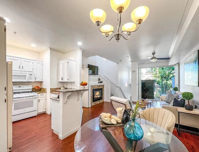 Building Photo - Secure, Clean & Ready