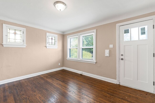 Building Photo - Section 8 Opportunity! Appliances Included...