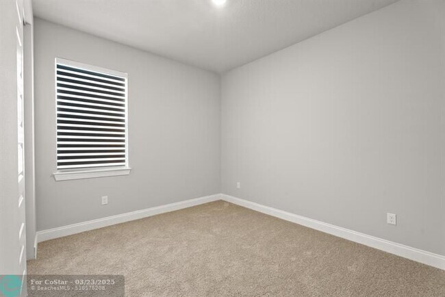 Building Photo - 11314 Firefly Ct