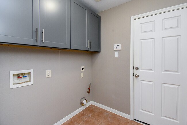 Building Photo - 13007 Northwood Glen Ln