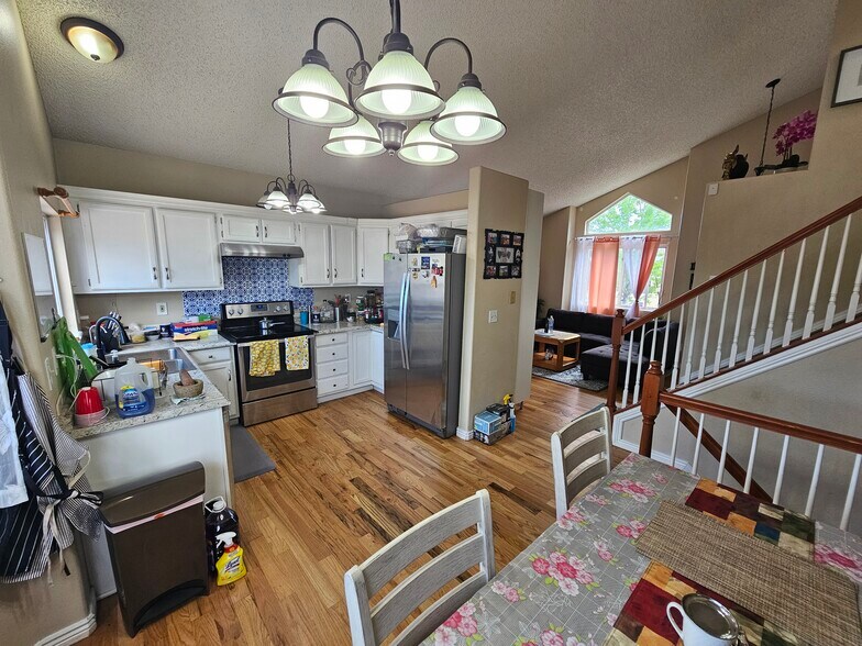 Building Photo - 4336 Witches Hollow Ln