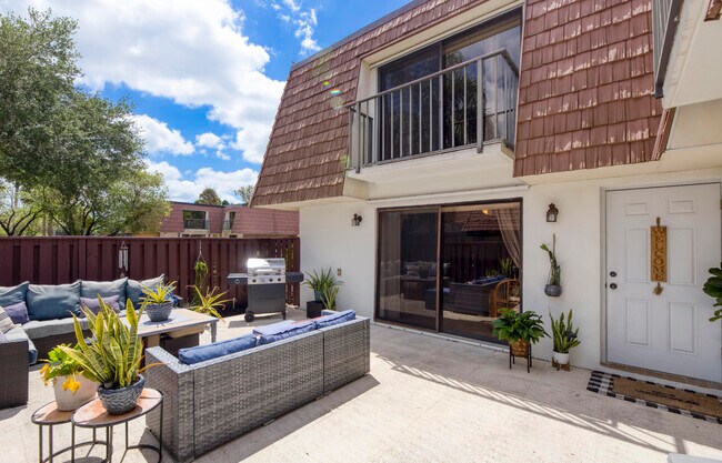 Building Photo - 2980 SW Sunset Trace Cir