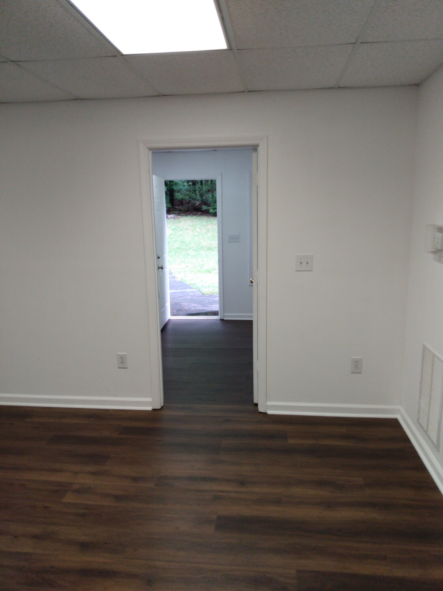 View from LR thru kitchen thru entrance door - 1346 Center Point Rd