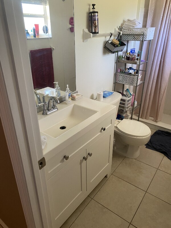 Building Photo - 1600 Benz Terrace