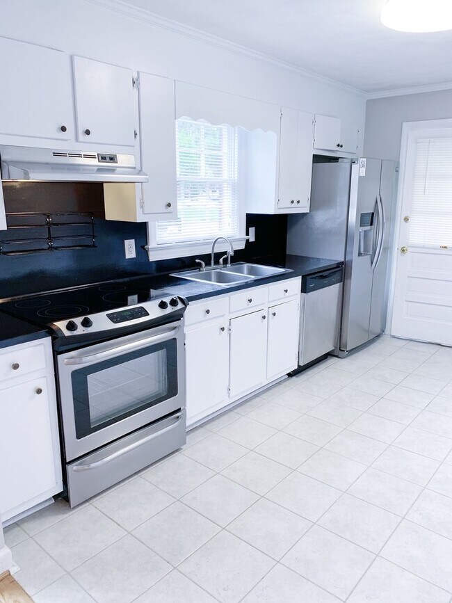 Building Photo - 103 Stancill Dr