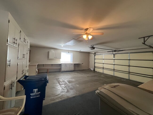 Building Photo - Beautiful 2-bedroom, 2-bathroom Townhome!