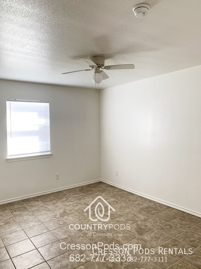 Building Photo - 6049 Sanchez Dr