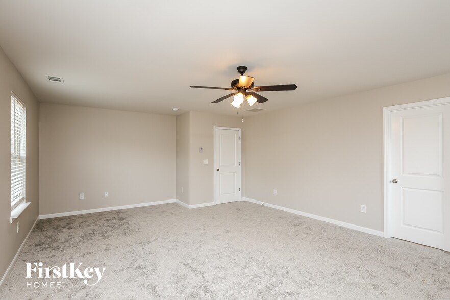 Building Photo - 2476 Morgan Spring Ln