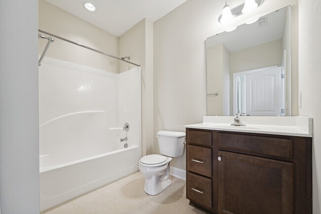 Building Photo - 322 Acorn Hollow Pl