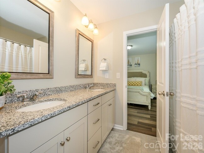 Building Photo - 3009 Lydney Cir