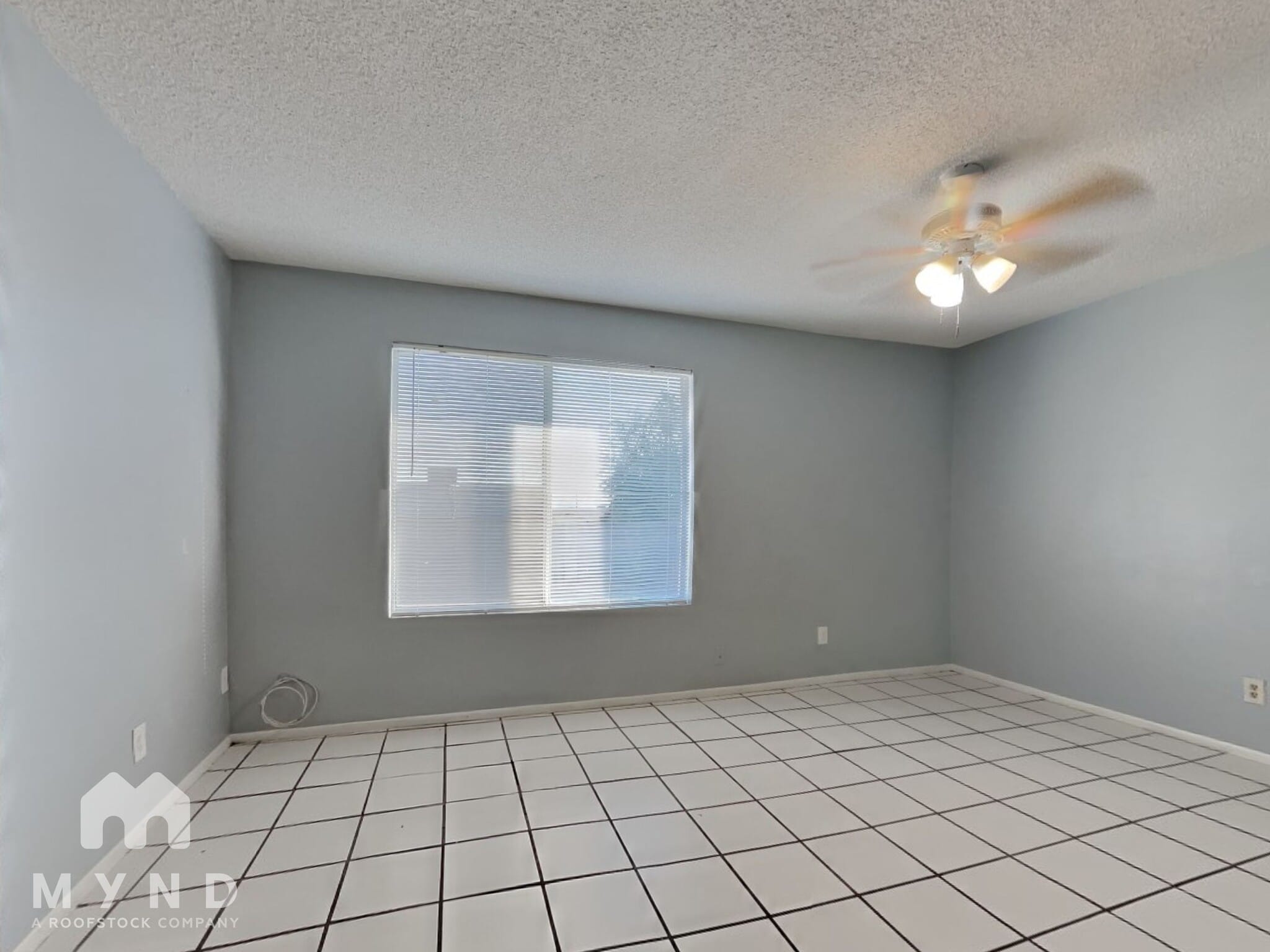 Building Photo - 1916 E Ardmore Dr