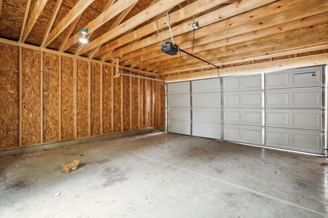 Building Photo - 718 Hanford St