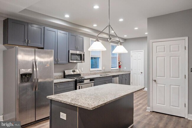 Primary Photo - 2909 Echodale Ave