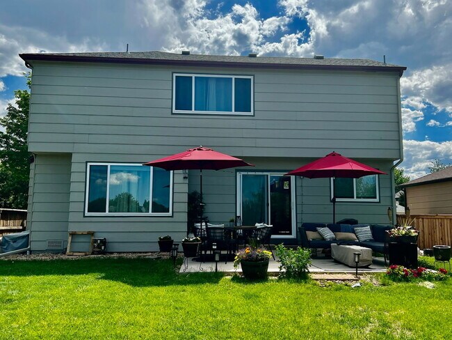 Building Photo - "COMING SOON" Spacious & Inviting Highland...