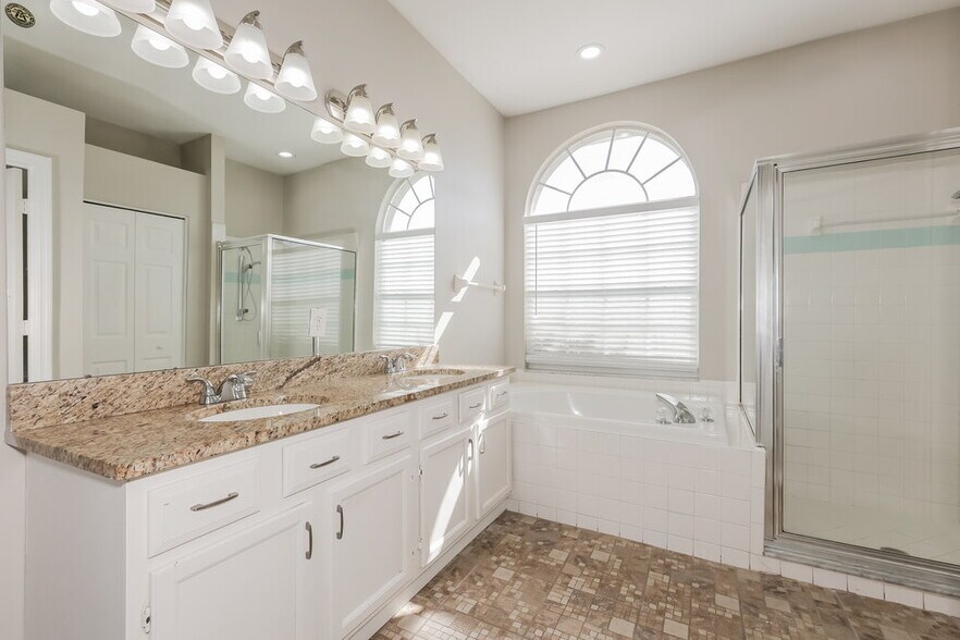 Building Photo - 1223 Alpine Lake Dr