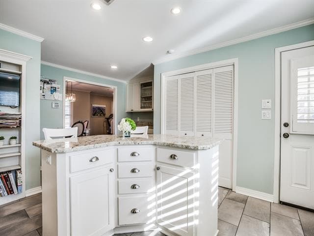 Building Photo - 6614 Joyce Way