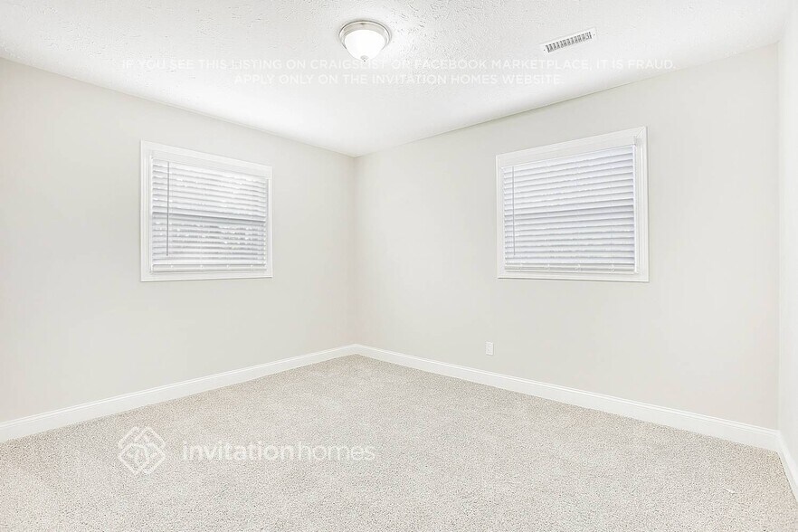 Building Photo - 3815 Clovis Ct NW