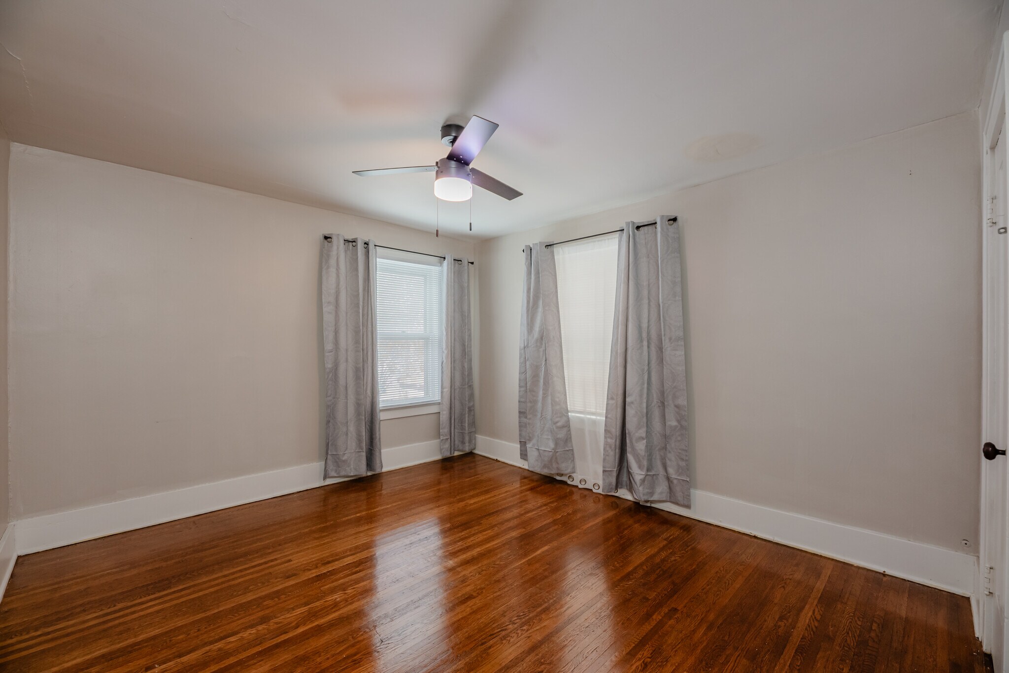 Building Photo - 57 Anthony St