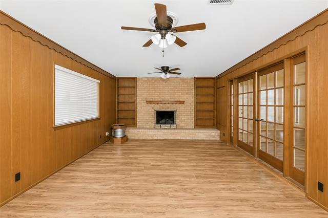 Building Photo - 5513 Scott Dr