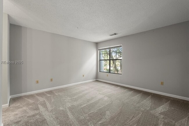 Building Photo - 32 Old S Ct