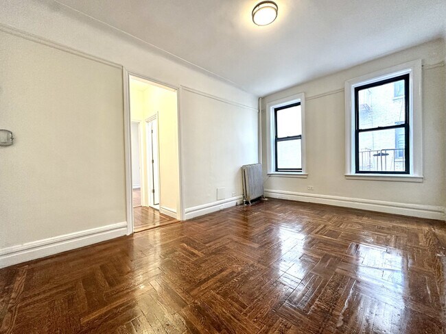 Building Photo - 21 Magaw Pl