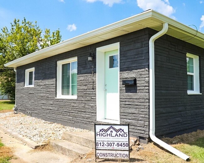 Building Photo - FURNISHED RENTAL