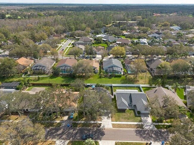 Building Photo - 9415 Pebble Glen Ave