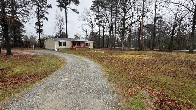 Building Photo - 122 Curtis Rd