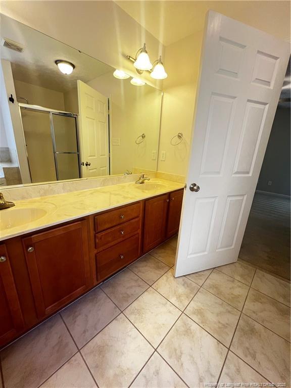 Building Photo - 208 Wood Run