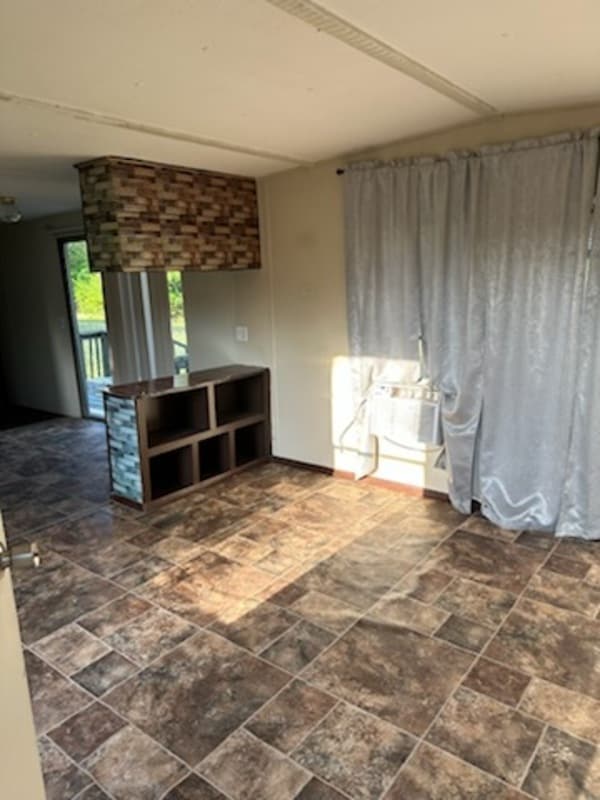 Building Photo - 106 Amanda Dr