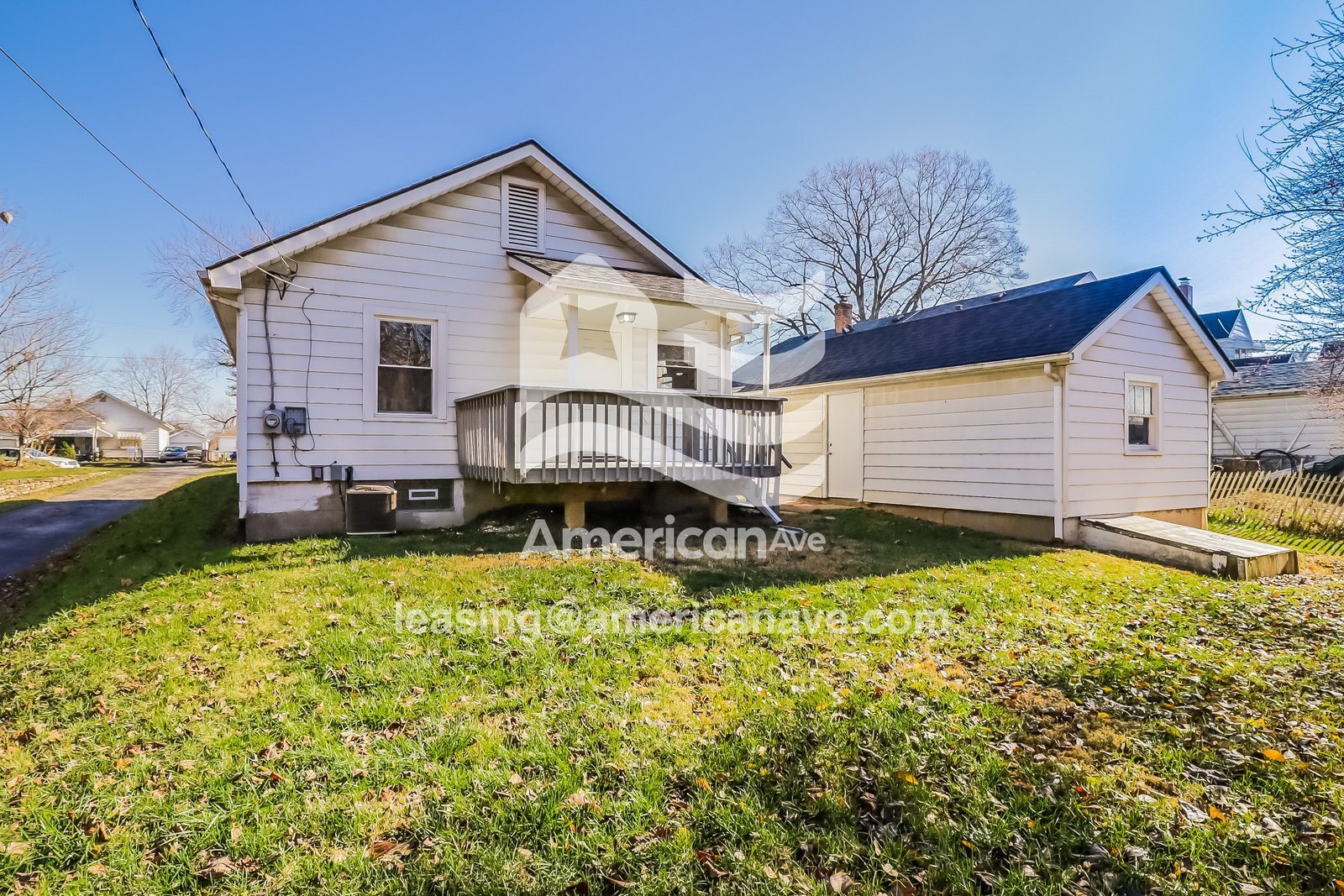 Building Photo - 1824 Winona Dr