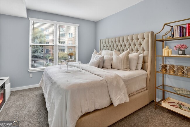 Building Photo - 390 17th St NW