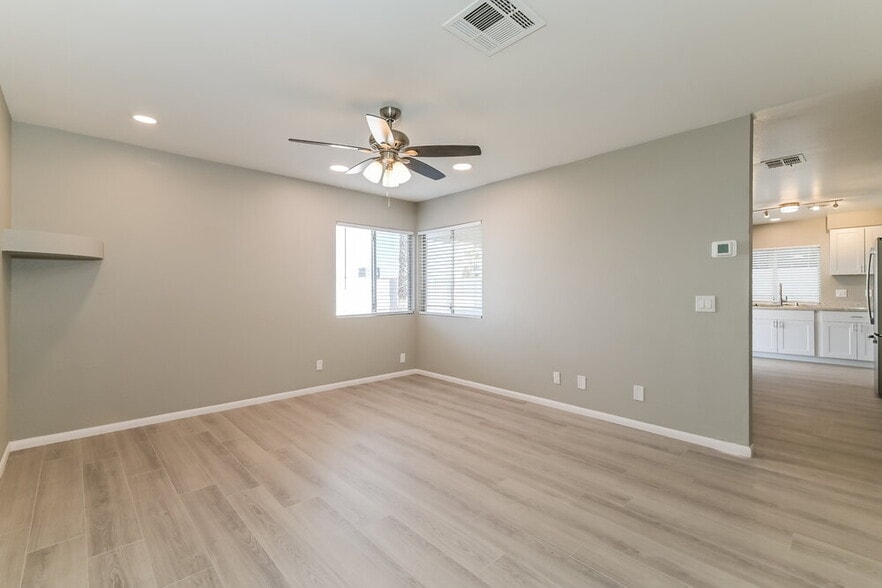 Building Photo - 364 Toyabe St