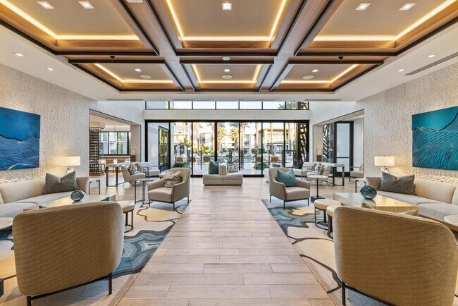 Building Photo - 6587 N Palmeraie Blvd