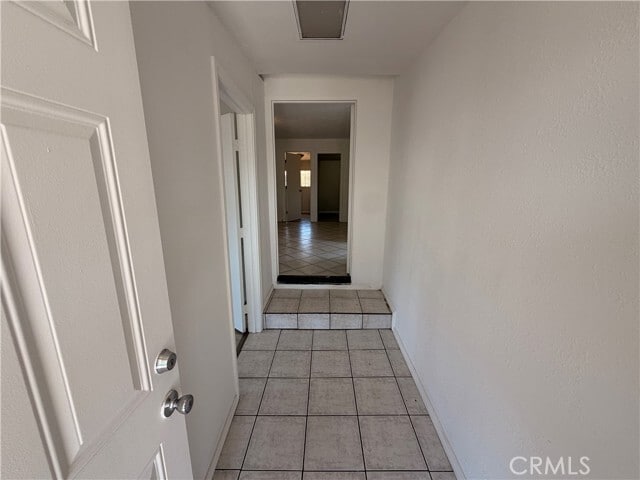 Building Photo - 258 E Hl